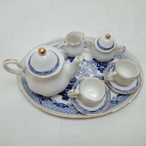 Regal bone china - regal, miniature