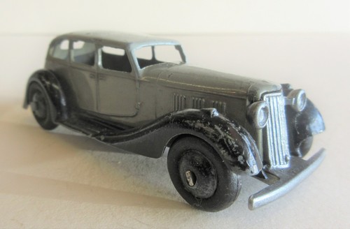 1940 dinky toys armstrong - 1940/50's,