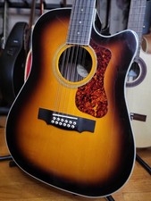 Guild D-2612CE Deluxe