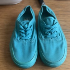 Ladies Green Vans Size 5 Excellent Condition Worn 3 Times.