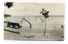 Detroit lakes odd tilted - mn,,