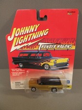 Johnny Lightning Thunder Wagons Custom Chevy Wagon