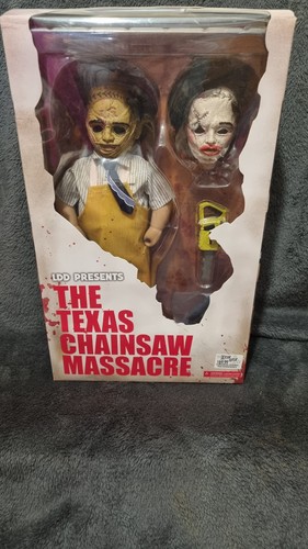 Mezco living dead doll - living,