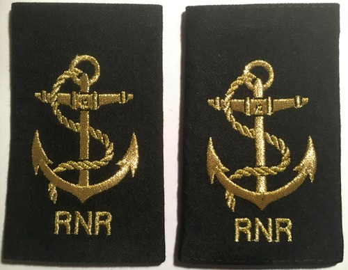 Pair royal naval reserve - of,