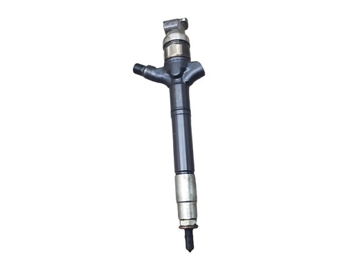Toyota avensis fuel injector - avensis,