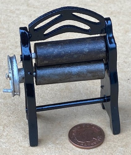 Dolls house wooden - wooden, mangle