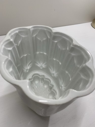 Shelley england white ceramic - shelley,