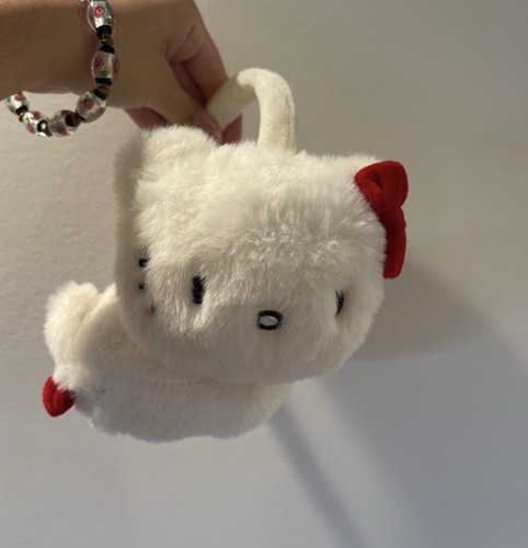 Hello kitty faux fur - kitty,