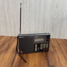 Vintage Sony ICF-7600DS