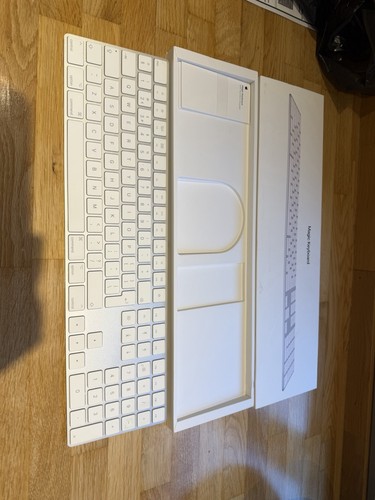 Apple a1843 magic - a1843,