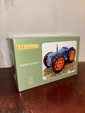 Universal Hobbies UH2787