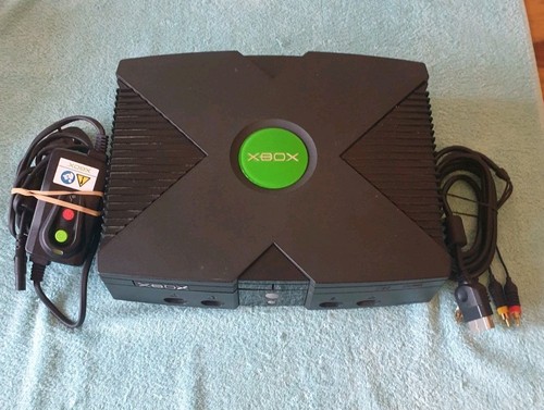 Faulty xbox original console - faulty,