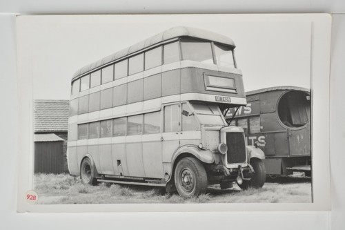 Double decker bus 7428 - double, uf