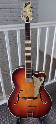 Klira hollow body archtop - hollow,