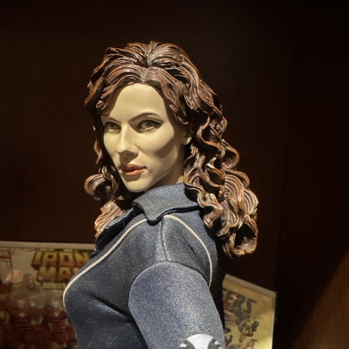 Sideshow collectible exclusive - sideshow,