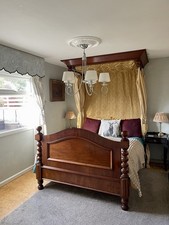 Victorian Antique Half Tester