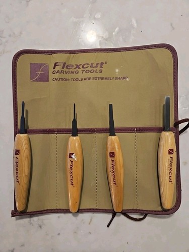 Flexcut wood carving tool - wood,
