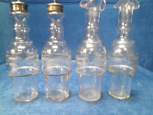 Set four castor bottles - of,