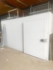 4m x 4m Used Cold Room (2.2m H) – 80mm Panels, No Floor, 1200mm Pallet Door