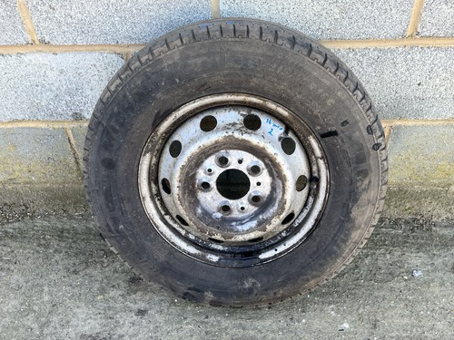 Steel wheel with - with, tyre