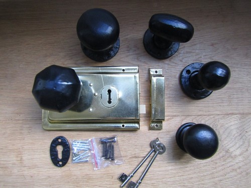 Cast iron black - cast,