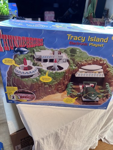 Thunderbirds tracy island - tracy, in