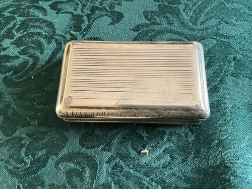 Antique silver snuff box - snuff,