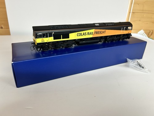 Bachmann 736 class - 32-736, 846