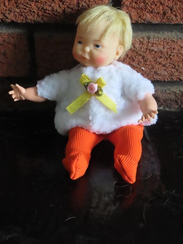 Vintage newborn thumbelina - vintage,