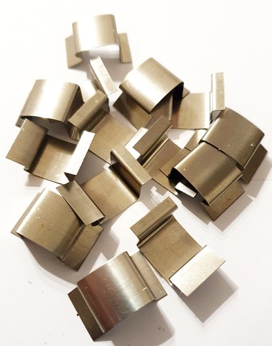 Greenhouse glass clips - glass,