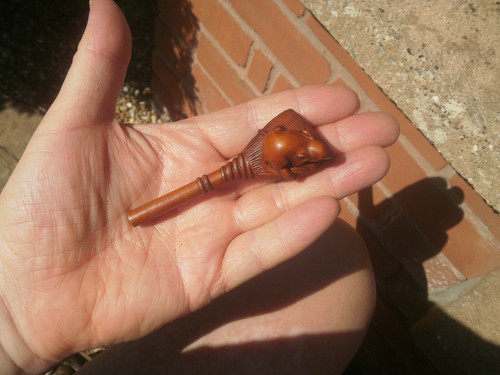 Hand carved wood netsuke - netsuke, mouse