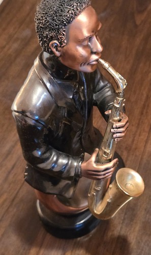 Saxophone player statue - 12½",