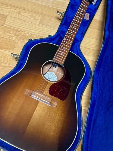 Gibson standard acoustic - gibson,