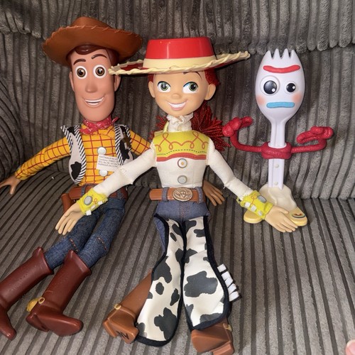 Toy story woody and jessie - story,