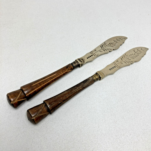 Pair antique - (refjoh48),