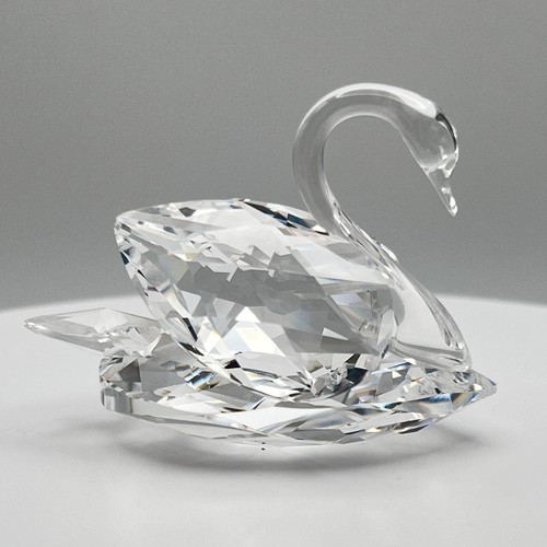 Swarovski medium swan 010006 - swan,