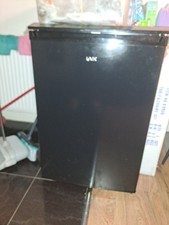 LEC T50084W Black Under Counter Fridge Freezer