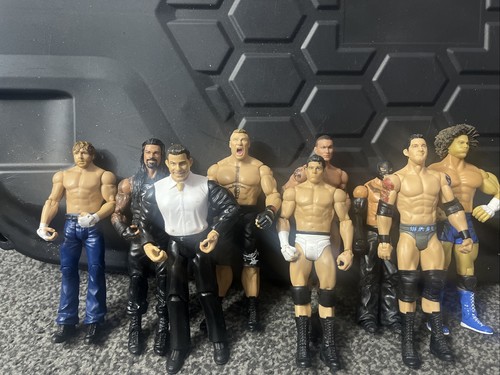 Wwe wrestling figure - figure, x9