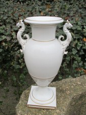 37 cm / KPM Berlin / scepter mark / French vase / magnificent vase / imperial apple