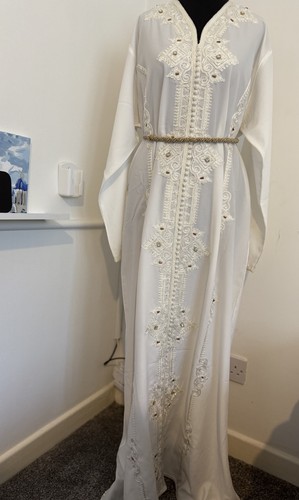 White moroccan jalabiya kaftan - white,