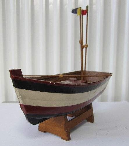 Vintage antique wooden - vintage/, model