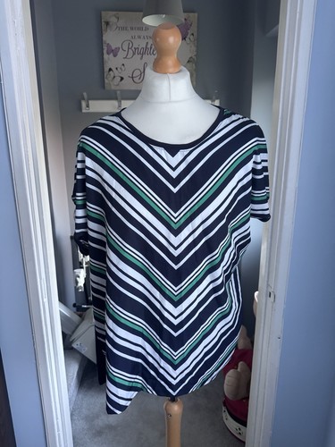 Peacocks stripe top - navy, white