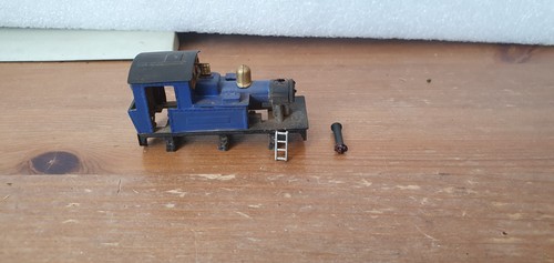 Oo9 steam loco under - oo9,
