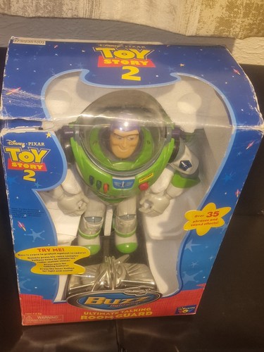 Buzz lightyear - buzz,