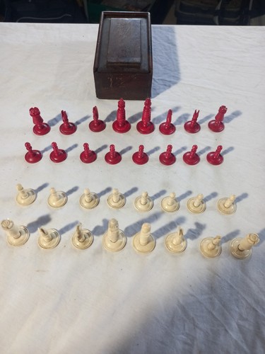 Antique fine art chess - fine,