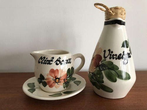 China vinegar bottle with - , cork