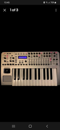Novation station analogue - x,