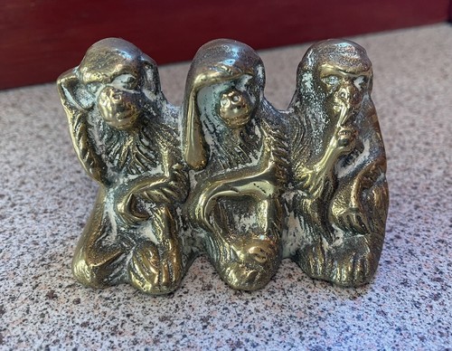 Brass wise monkeys hear - wise,