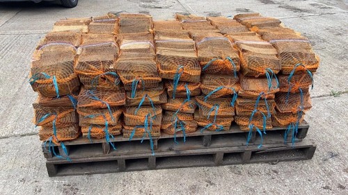 Whisky barrel hardwood - whisky,