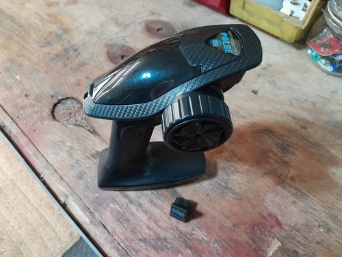 Transmitter reciever - ,, &